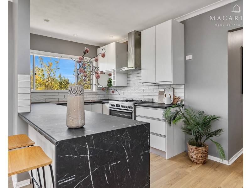 190 Lake Albert Road, Kooringal NSW 2650