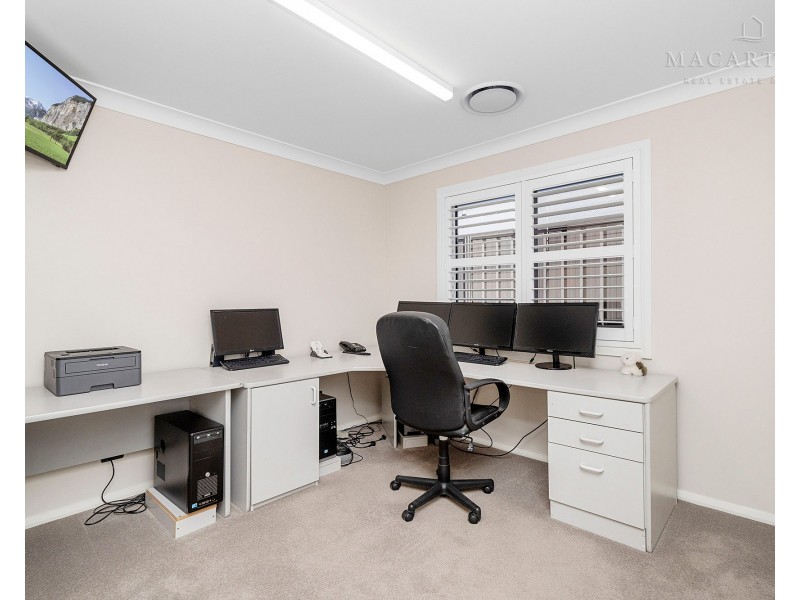 17 Thane Court, Lloyd NSW 2650