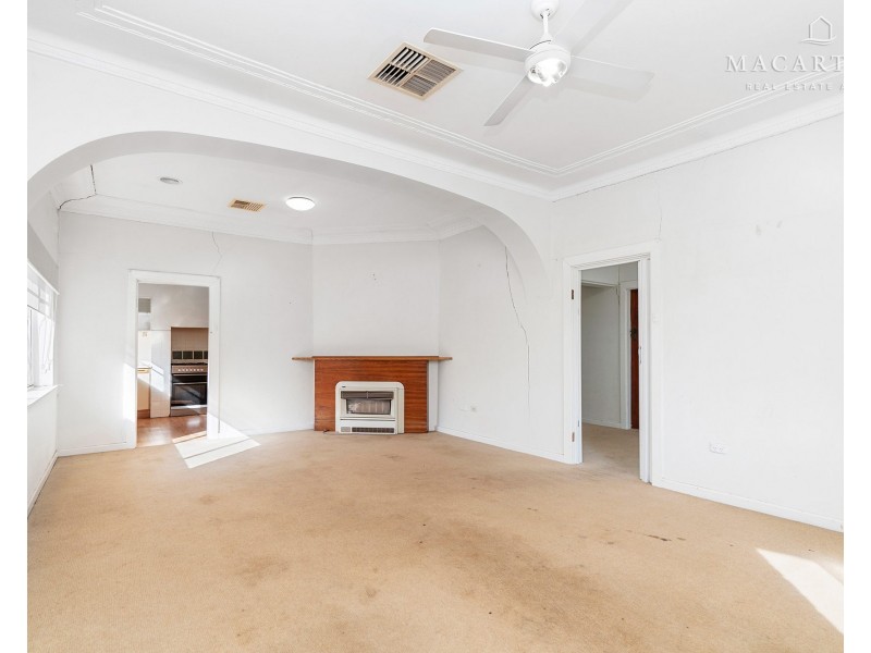 83 Waterview Street, Ganmain NSW 2702