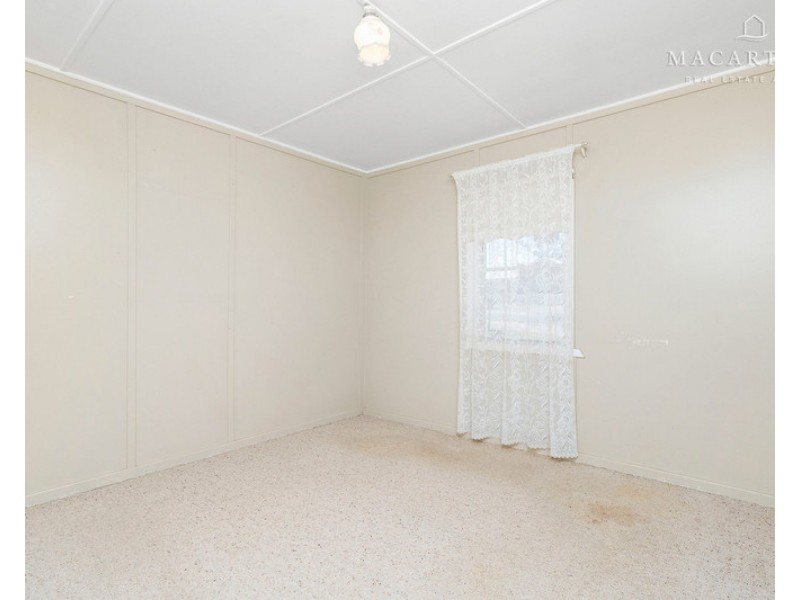 8 Methul Street, Coolamon NSW 2701