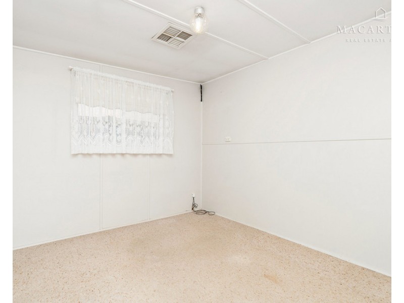 8 Methul Street, Coolamon NSW 2701