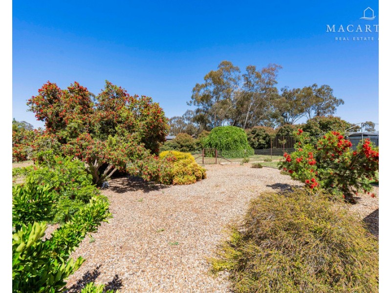 8 Methul Street, Coolamon NSW 2701