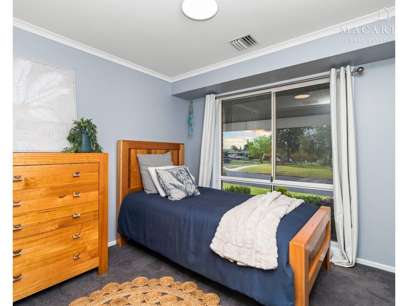 20 Kurrajong Avenue, Forest Hill NSW 2651