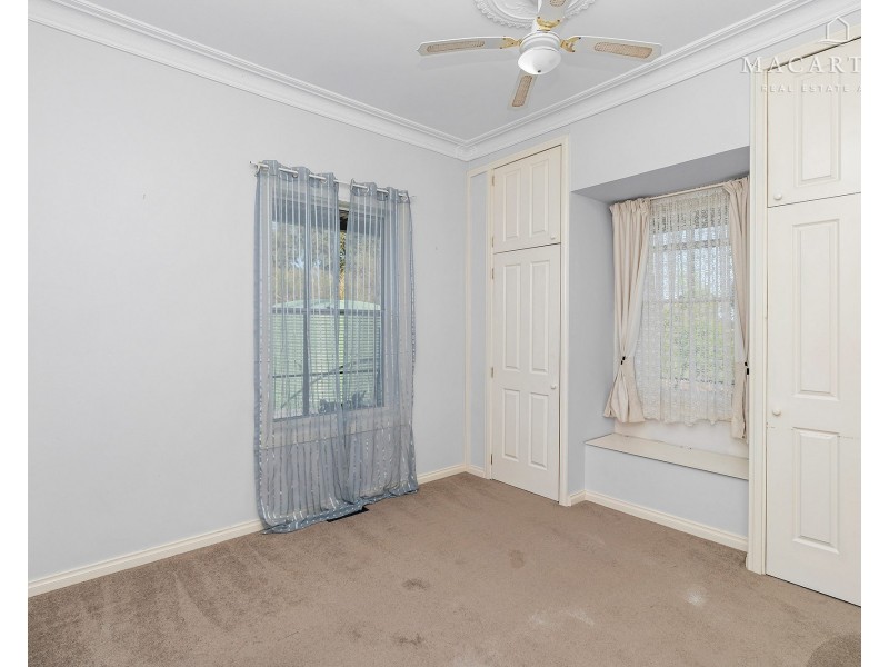 25, 27, 29-35 Hall Street, Ganmain NSW 2702