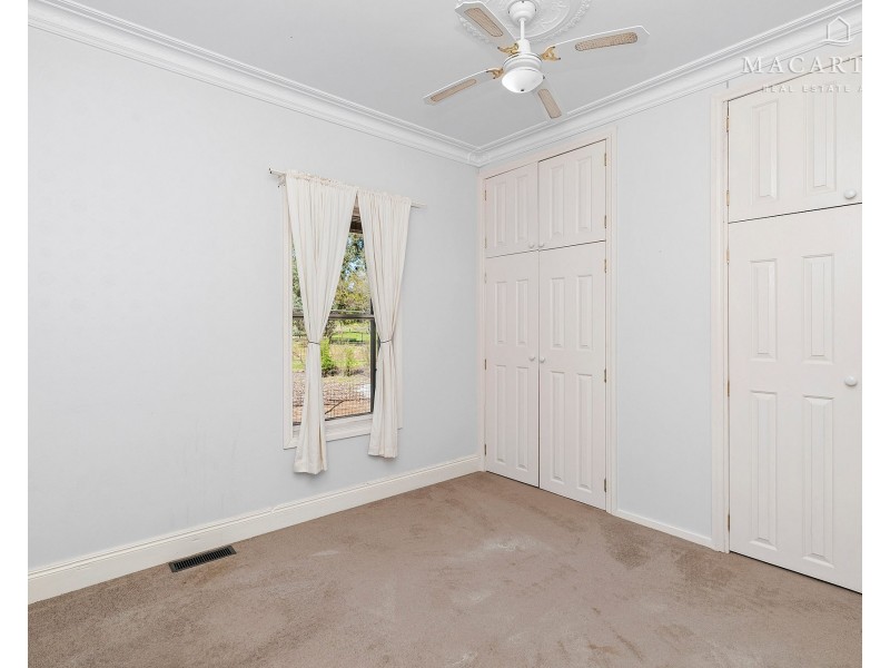 25, 27, 29-35 Hall Street, Ganmain NSW 2702