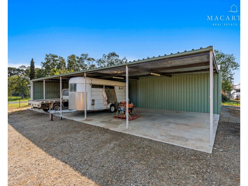 25, 27, 29-35 Hall Street, Ganmain NSW 2702