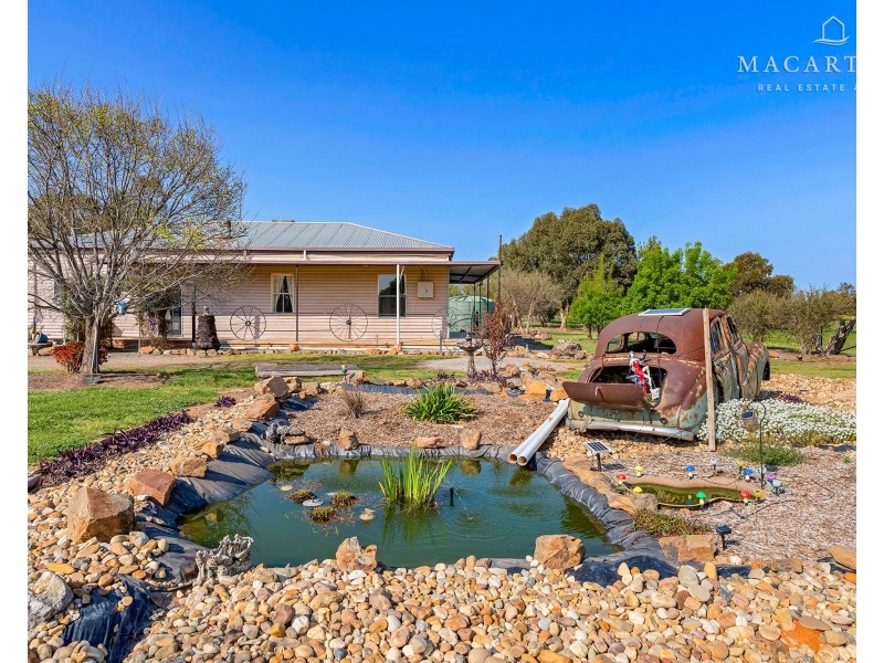 25, 27, 29-35 Hall Street, Ganmain NSW 2702