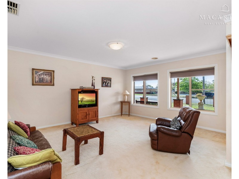 64-66 Methul Street, Coolamon NSW 2701