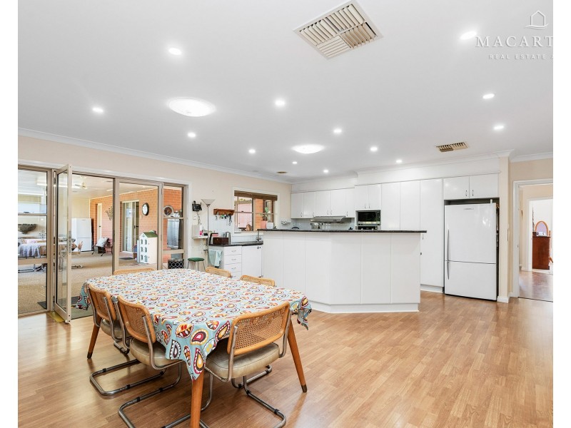64-66 Methul Street, Coolamon NSW 2701