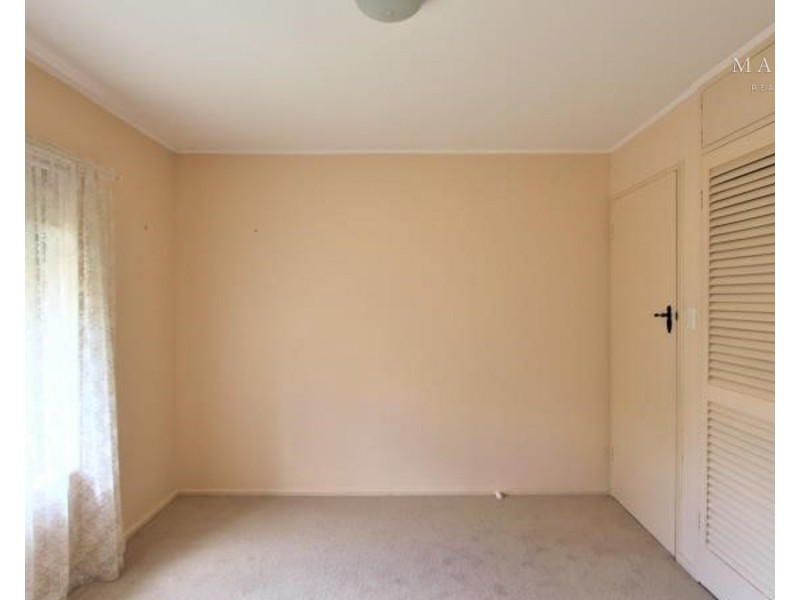 50 Nixon Crescent, Tolland NSW 2650
