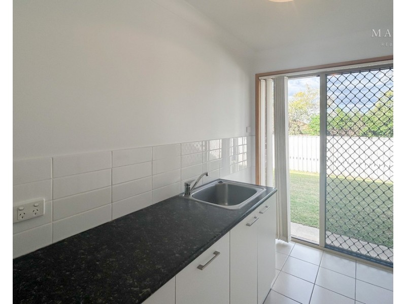 4 Pinnacle Place, Estella NSW 2650