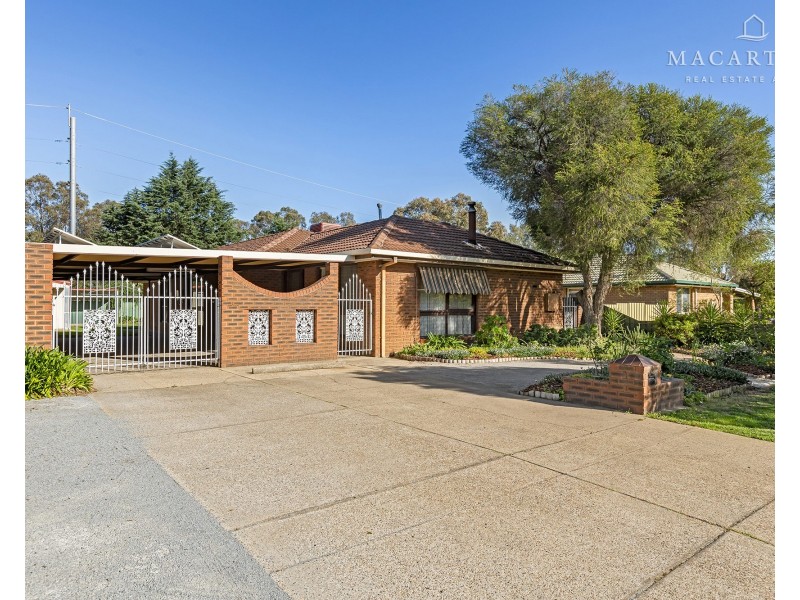 34 Adjin Street, Mount Austin NSW 2650