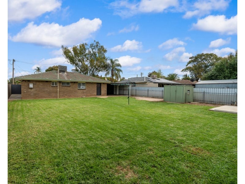 61 Veale Street, Ashmont NSW 2650