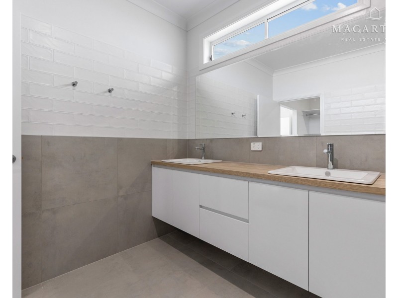 32 Flintwood Street, Forest Hill NSW 2651