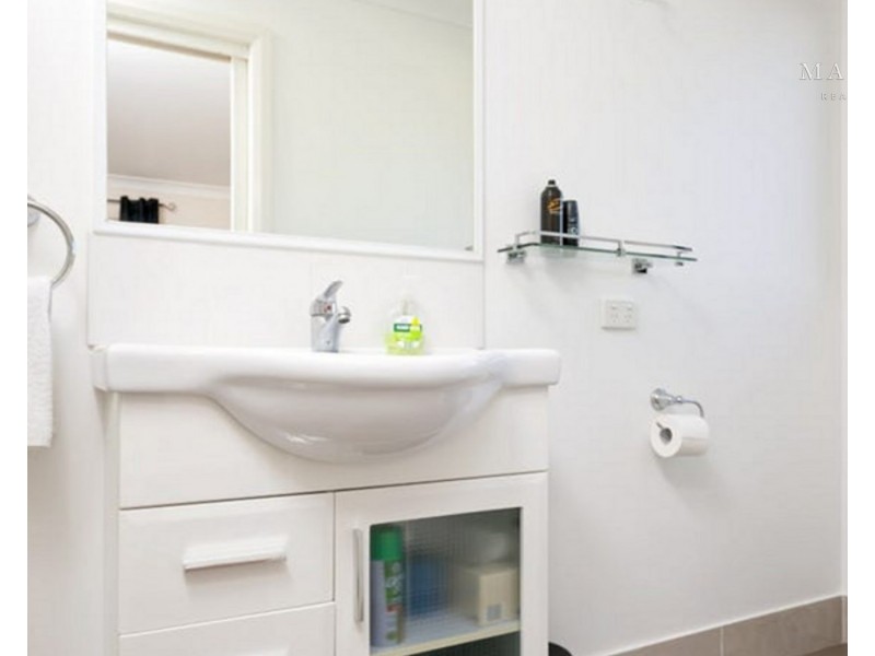 7/2-4 Macquarie Street, Mount Austin NSW 2650