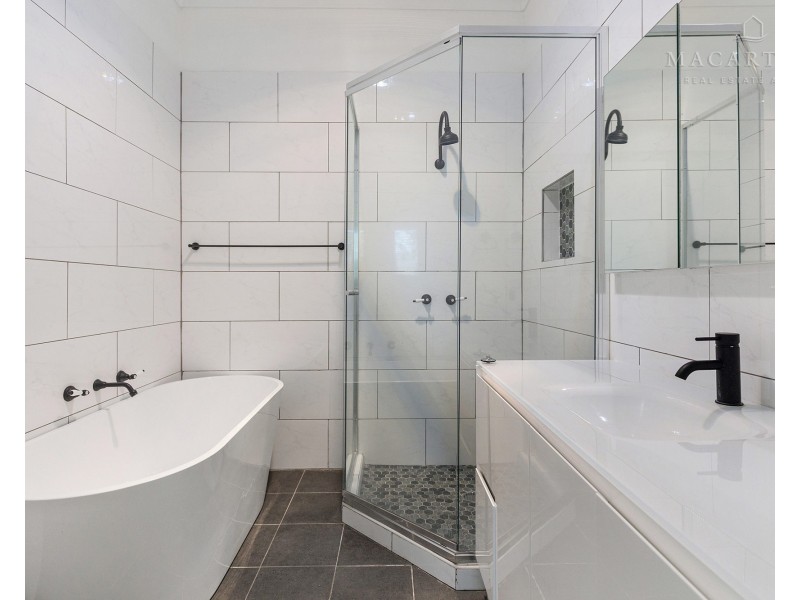 4 Tumut Plains Road, Tumut NSW 2720