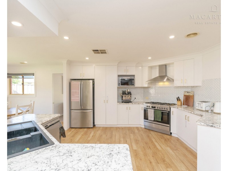 48 Nunkeri Street, Glenfield Park NSW 2650