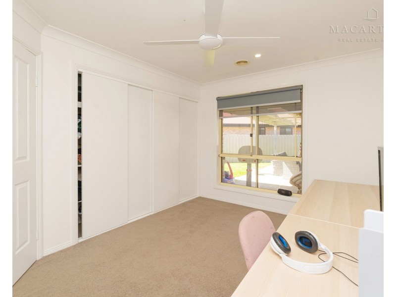 48 Nunkeri Street, Glenfield Park NSW 2650