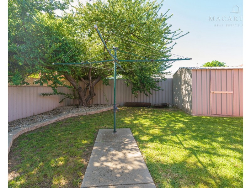 48 Nunkeri Street, Glenfield Park NSW 2650