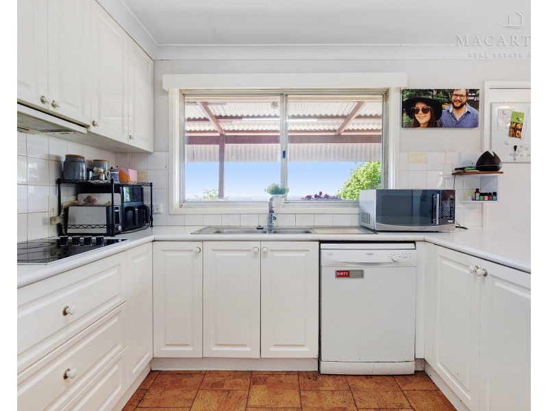 43 Andrews Avenue, Kooringal NSW 2650