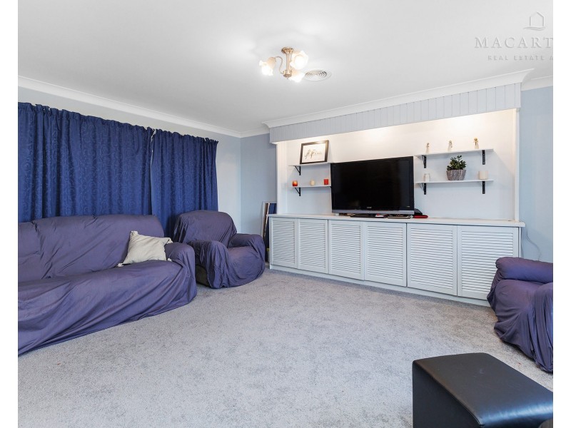 43 Andrews Avenue, Kooringal NSW 2650