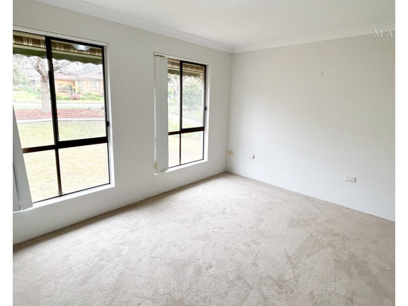 16 Walana Crescent, Kooringal NSW 2650