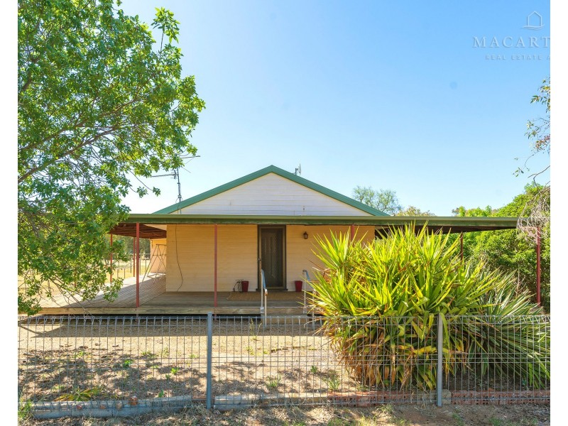 104 Baylis Lane, Yathella NSW 2650