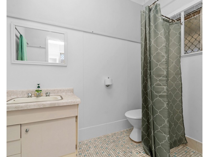 64 Mimosa Drive, Mount Austin NSW 2650