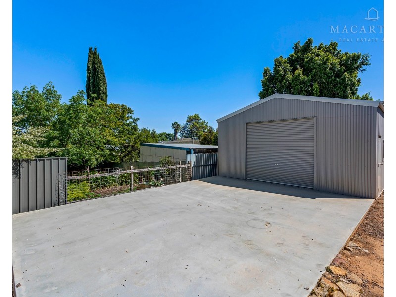 64 Mimosa Drive, Mount Austin NSW 2650
