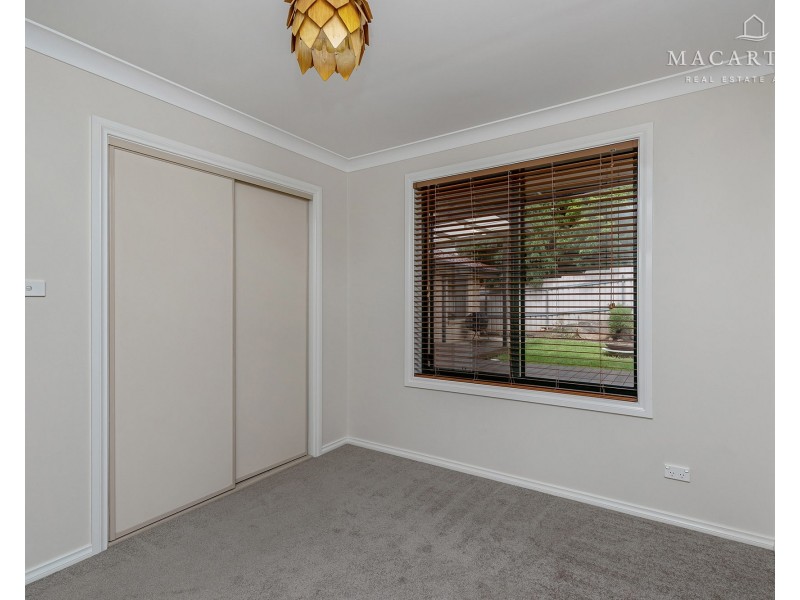 40 Bourkelands Drive, Bourkelands NSW 2650