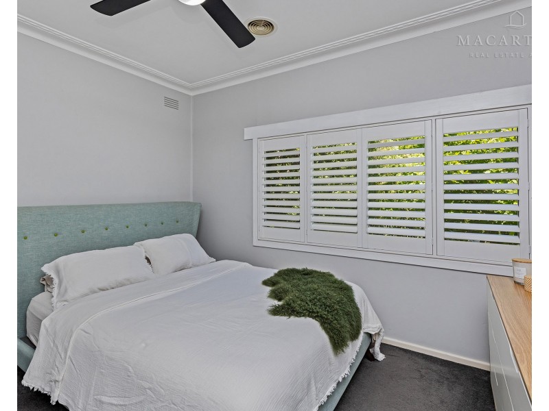 411 Lake Albert Road, Kooringal NSW 2650