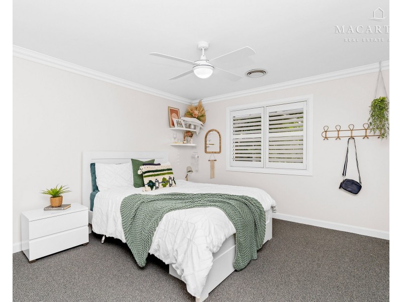 298 Mitchell Road, Lake Albert NSW 2650