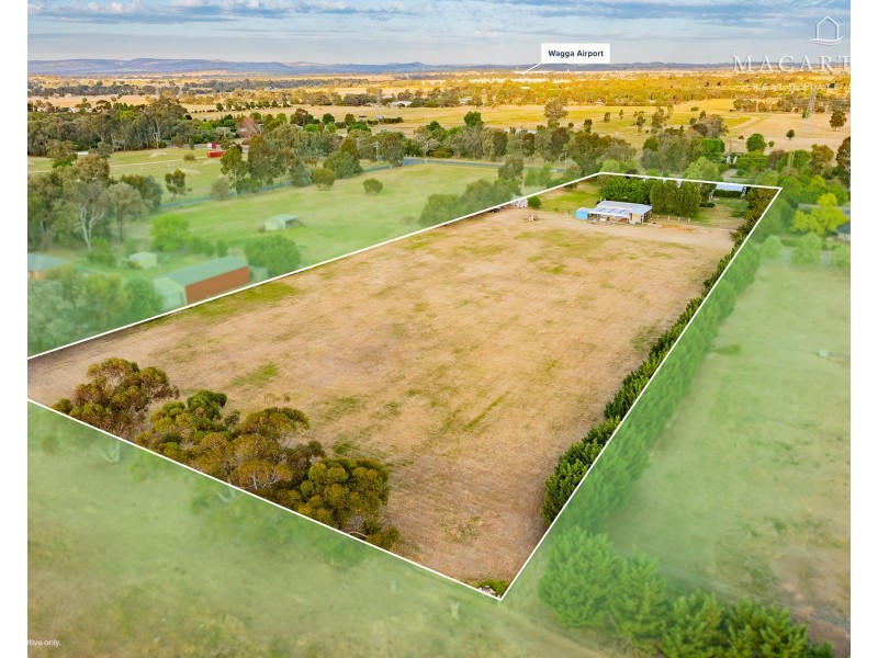 298 Mitchell Road, Lake Albert NSW 2650