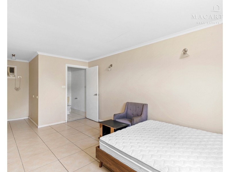 9 Malta Crescent, Ashmont NSW 2650