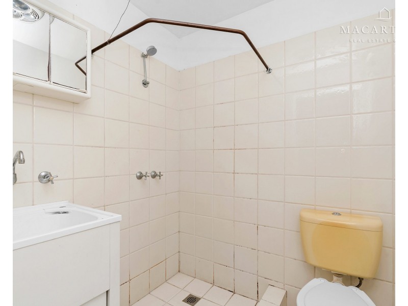 9 Malta Crescent, Ashmont NSW 2650