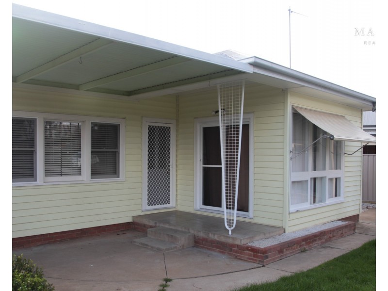 41 Lindsay Street, Turvey Park NSW 2650