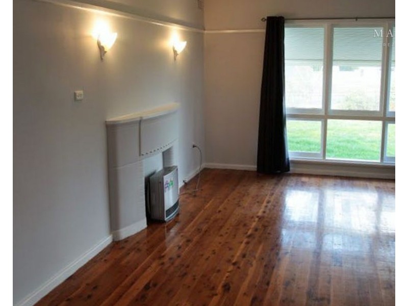 41 Lindsay Street, Turvey Park NSW 2650