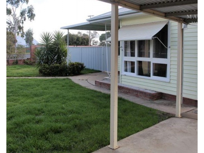 41 Lindsay Street, Turvey Park NSW 2650