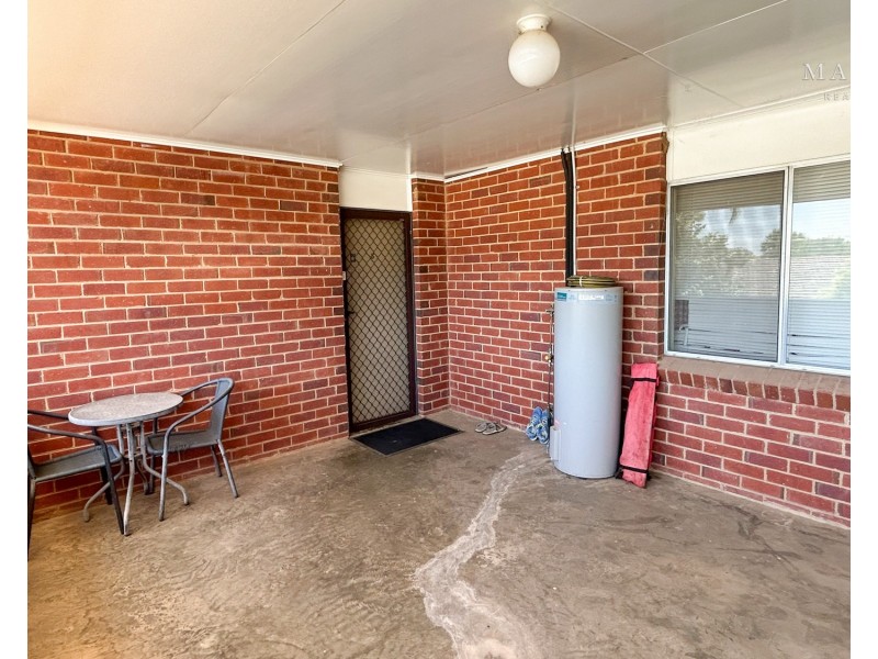 6/13 Nordlingen Drive, Tolland NSW 2650