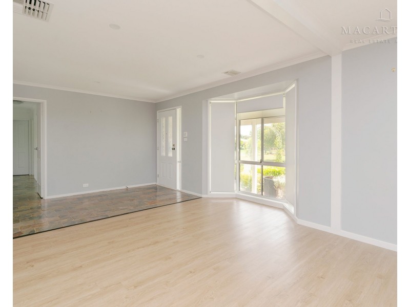 20 Kurrajong Avenue, Forest Hill NSW 2651