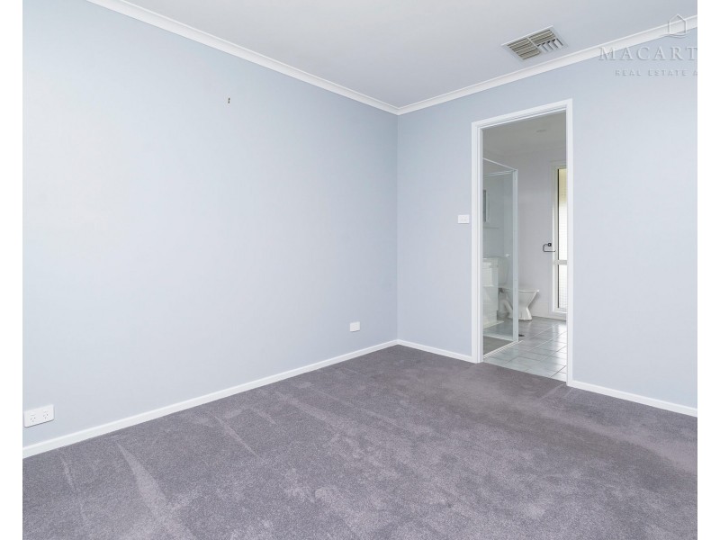 20 Kurrajong Avenue, Forest Hill NSW 2651