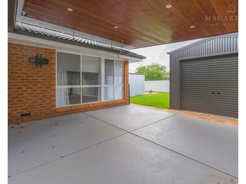 20 Kurrajong Avenue, Forest Hill NSW 2651