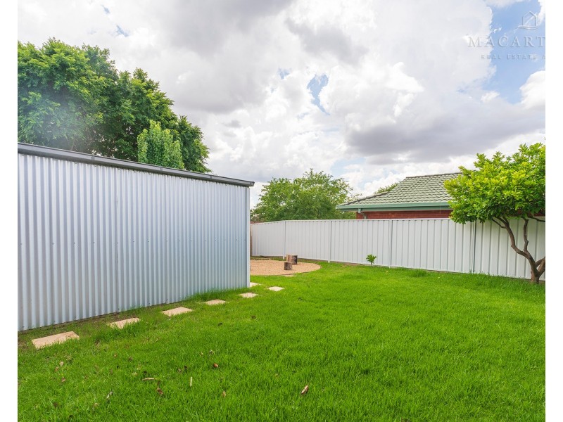 20 Kurrajong Avenue, Forest Hill NSW 2651