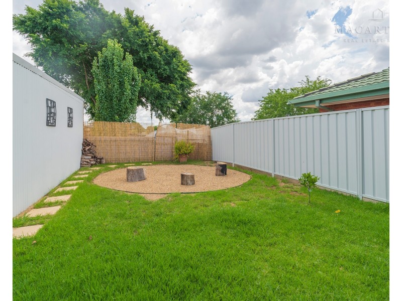 20 Kurrajong Avenue, Forest Hill NSW 2651
