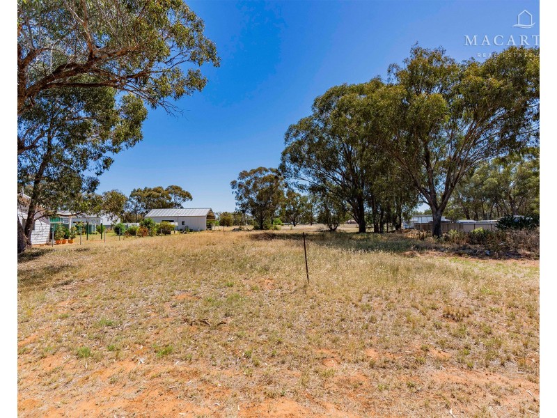 22 Spring Street, Ganmain NSW 2702