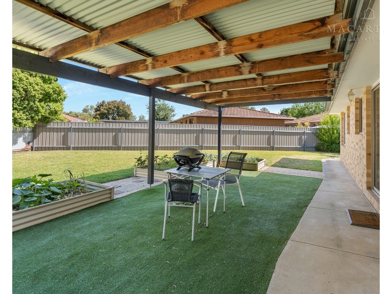 1/3 Leena Place, Wagga Wagga NSW 2650