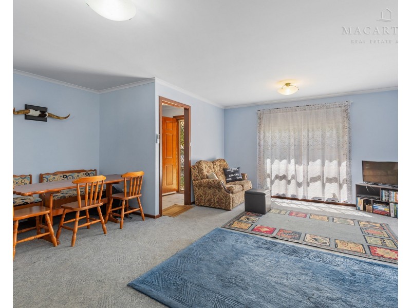 1/3 Leena Place, Wagga Wagga NSW 2650
