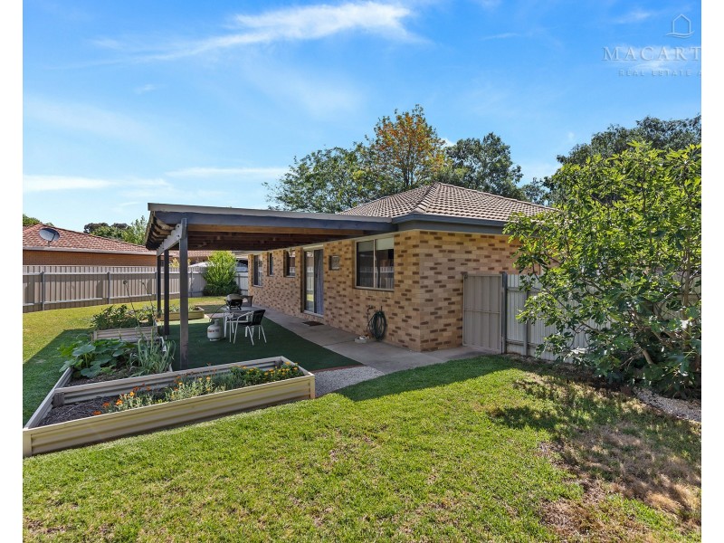 1/3 Leena Place, Wagga Wagga NSW 2650