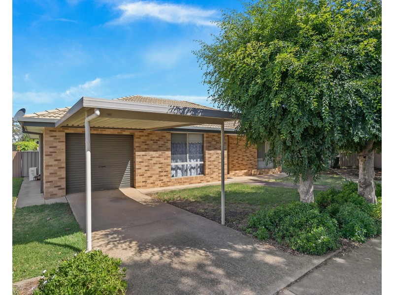 1/3 Leena Place, Wagga Wagga NSW 2650