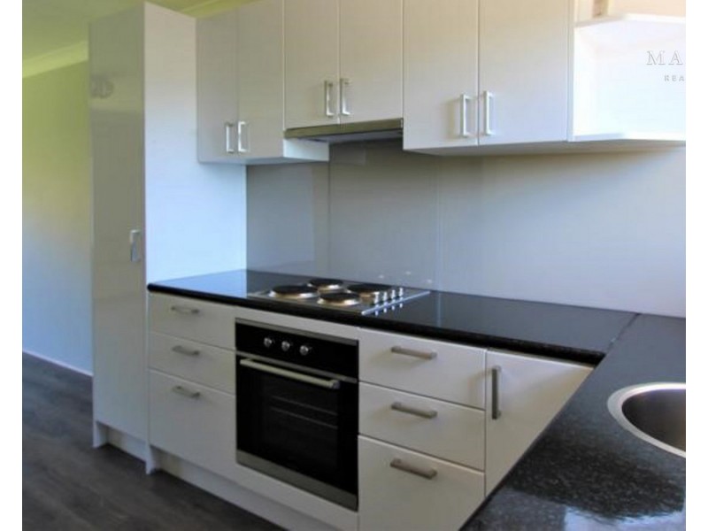 5/8 Joyes Place, Tolland NSW 2650